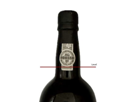 Burmester Vintage Port 1963 (etiket licht bevuild)